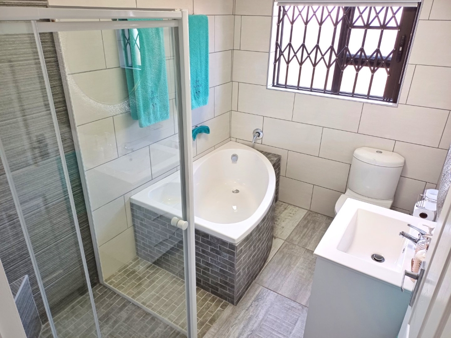 2 Bedroom Property for Sale in Island View Western Cape